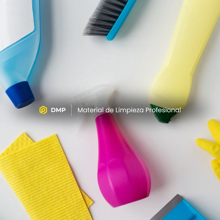 Material de limpieza profesional en Gran Canaria con productos, útiles, desinfectantes, dispensadores, bobinas de papel y guantes desechables.